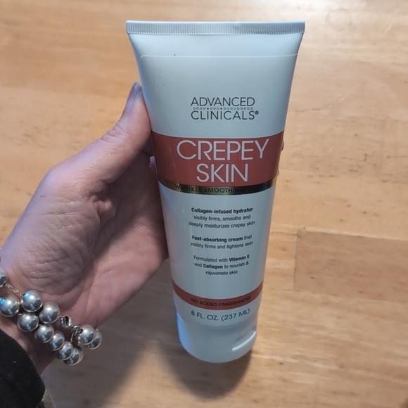 Advanced Clinicals Crepey Skin Wrinkle Smoothing Cream Rejuvenate and Revitalize - Picture 3 of 5